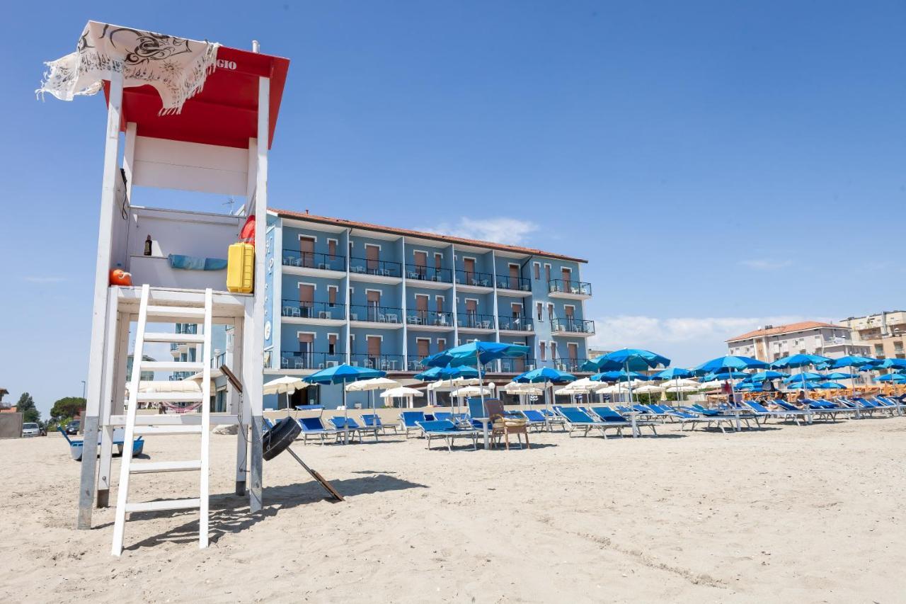 Hotel Primavera sul mare Lido Di Savio Esterno foto