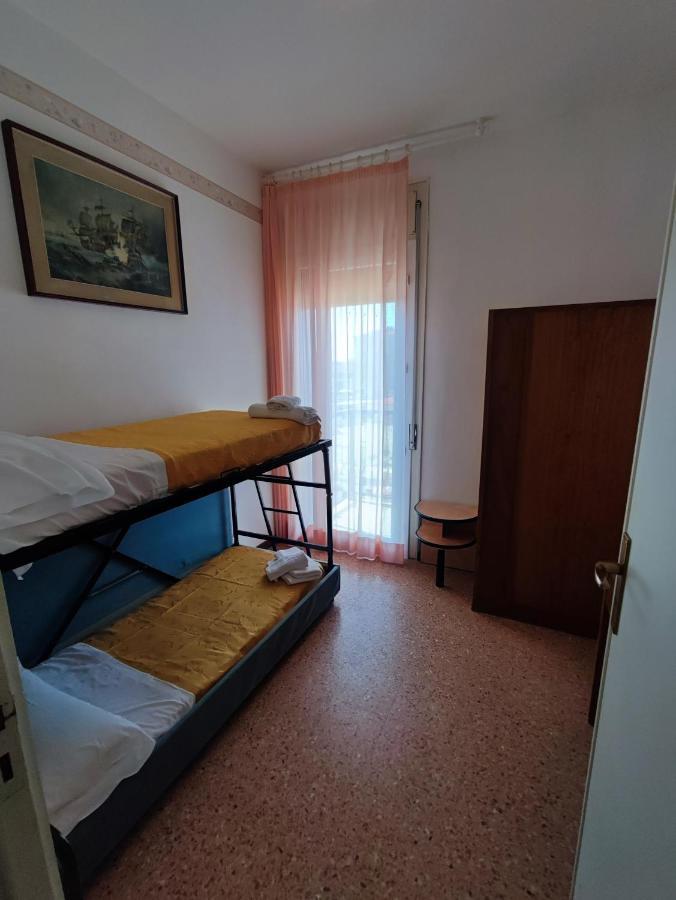 Hotel Primavera sul mare Lido Di Savio Esterno foto