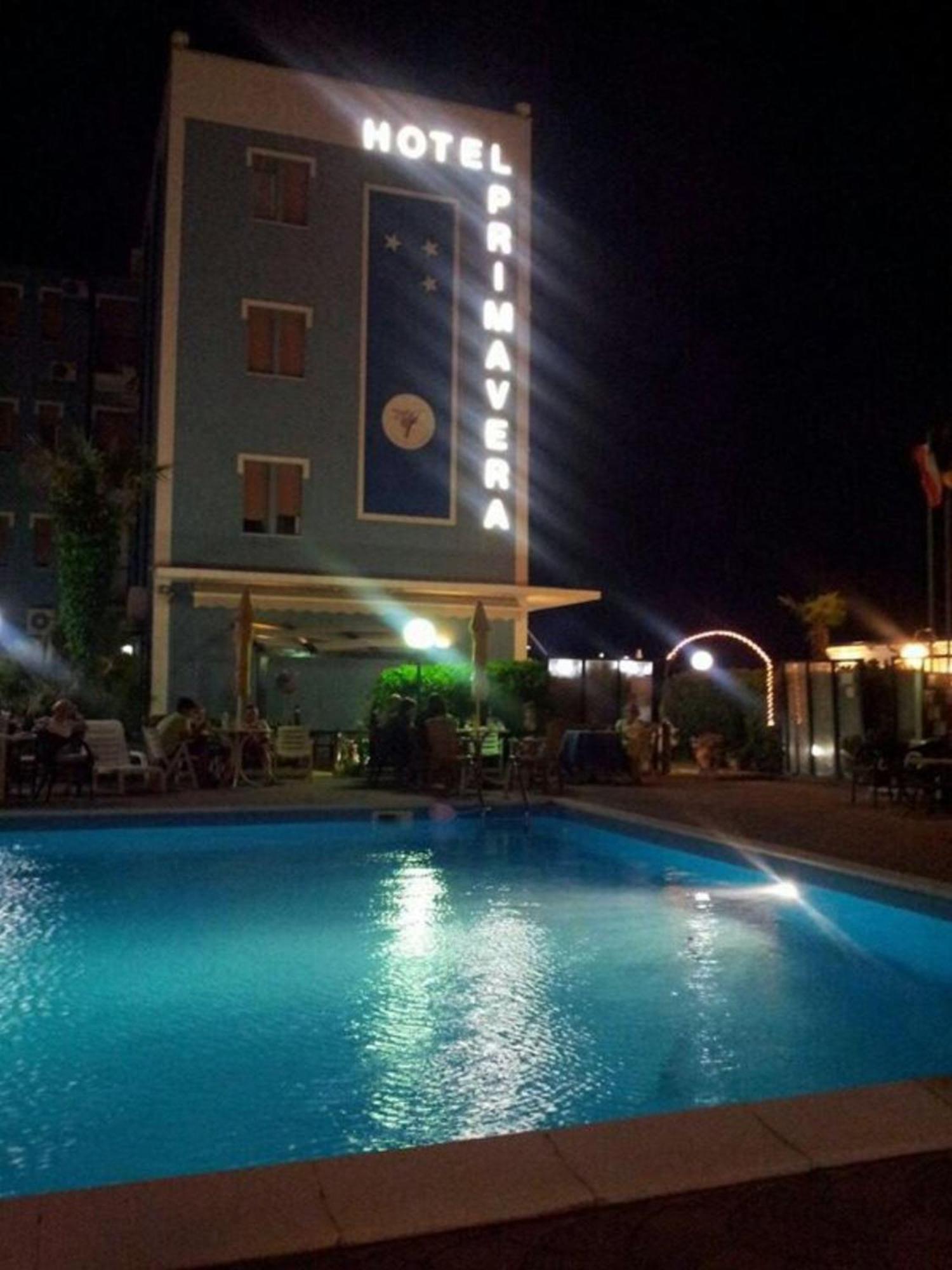 Hotel Primavera sul mare Lido Di Savio Esterno foto